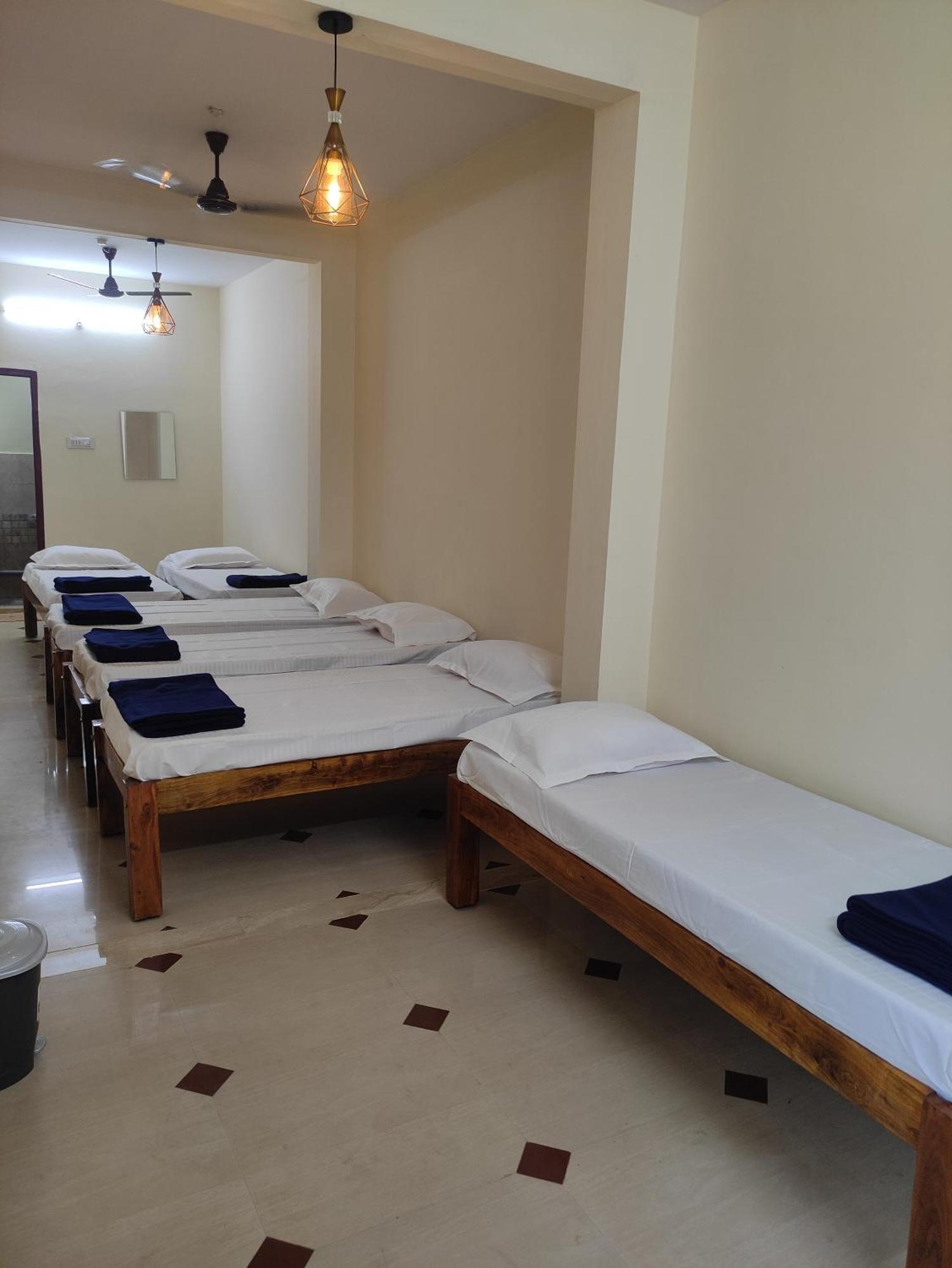Nest Inn Service Rooms Chikmagalūr Exterior foto